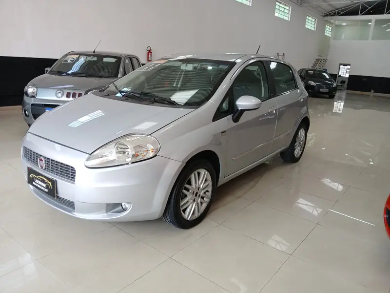 Fiat Punto Essence 1.6 16V Dualogic (Flex)