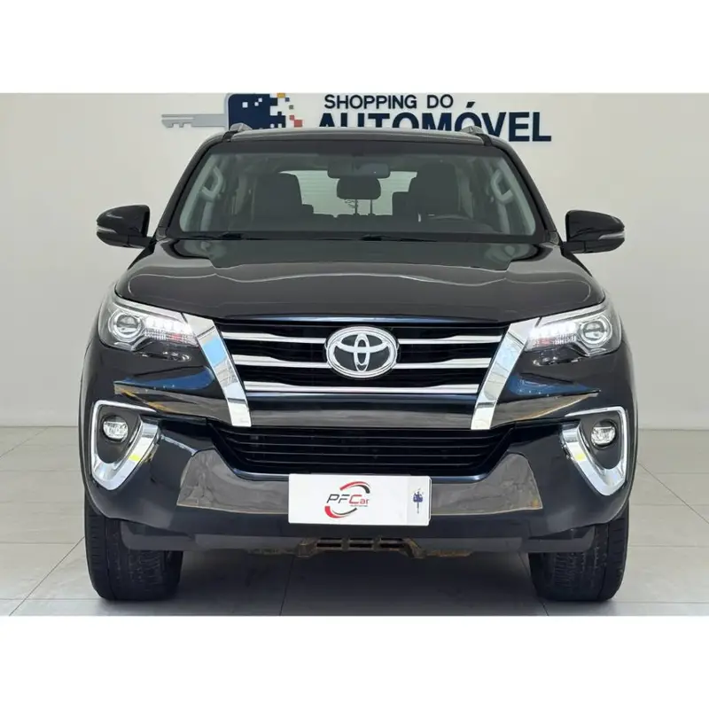 Toyota 2.8 TDI SRX 7L 4x4 (Aut) (Diesel)