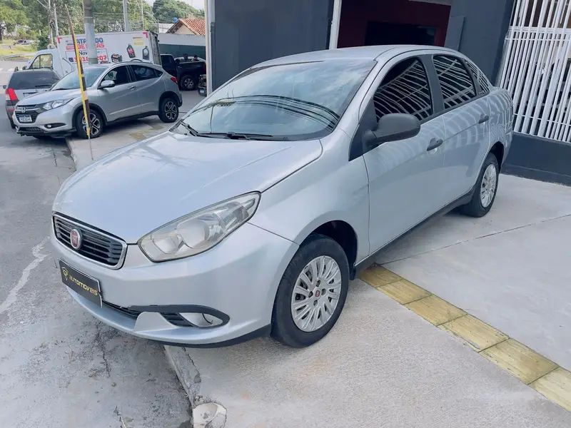 Fiat Grand Siena Attractive 1.0 (Flex)