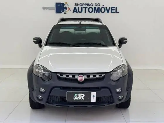 Fiat Strada Adventure 1.8 16V (Flex) (Cabine Dupla)
