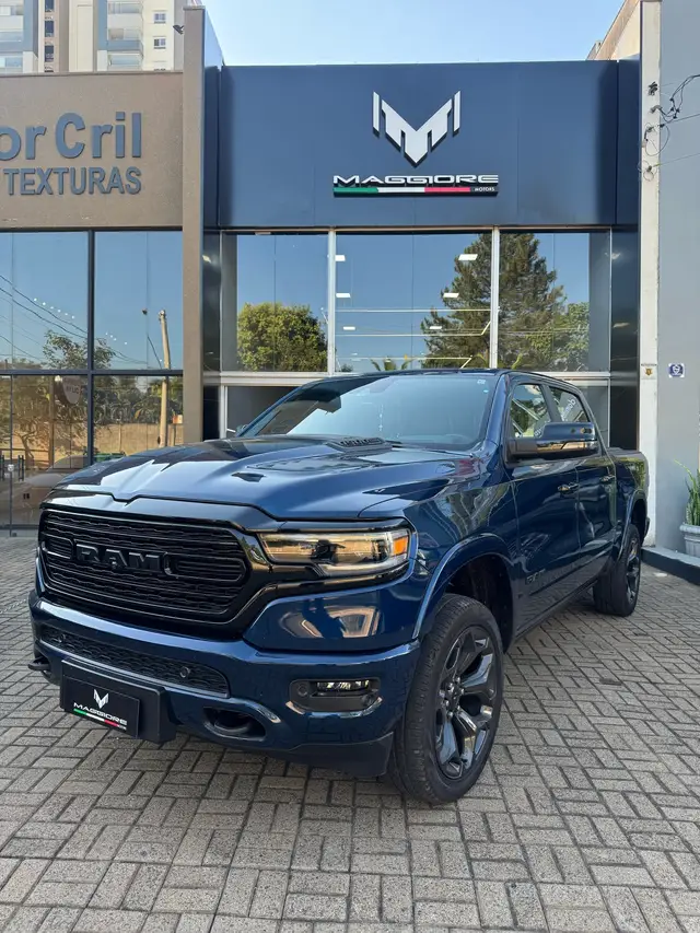Carro RAM 1500 2024 Limited 5.7