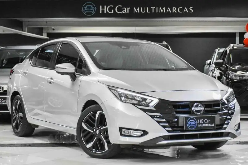 Nissan Versa Exclusive 1.6 (Flex) (Aut)