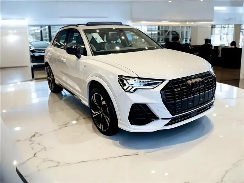 Audi Q3 Performance 2.0 TFSI Tiptr. Quattro
