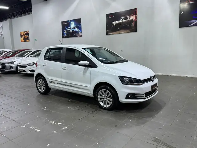 Carro Volkswagen Fox 2021 1.6 MSI Connect (Flex)