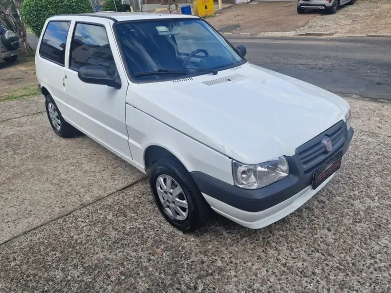 Fiat Uno Economy 1.4 8V (Flex) 2P