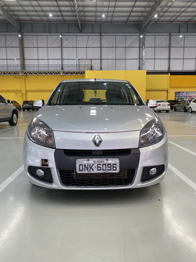 Carro Renault Sandero 2014 Expression 1.0 16V (flex)