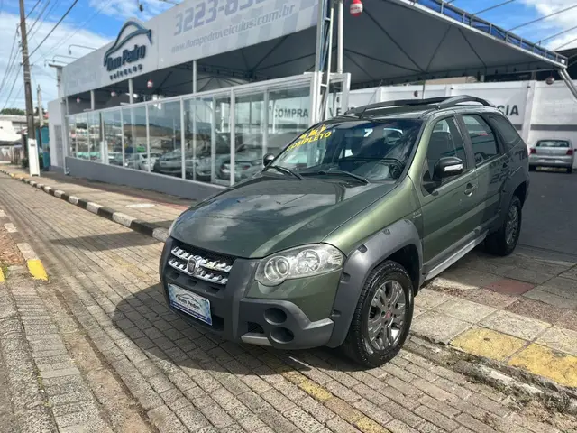 Carro Fiat Palio Weekend 2011 Adventure 1.8 16V Dualogic (Flex)