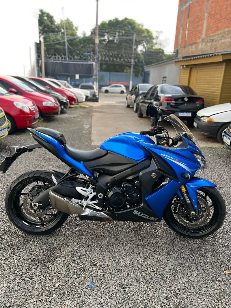 Suzuki GSX S 1000 1000F
