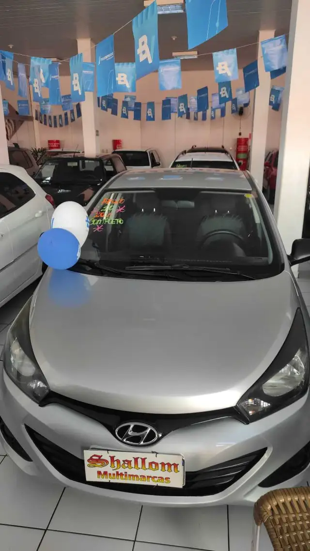 Carro Hyundai HB20S 2014 1.0 Comfort Plus (Flex)