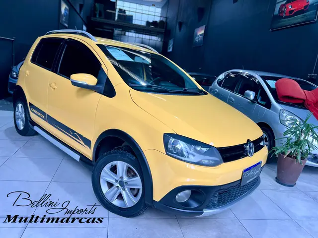 Carro Volkswagen CrossFox 2011 1.6 (Flex)