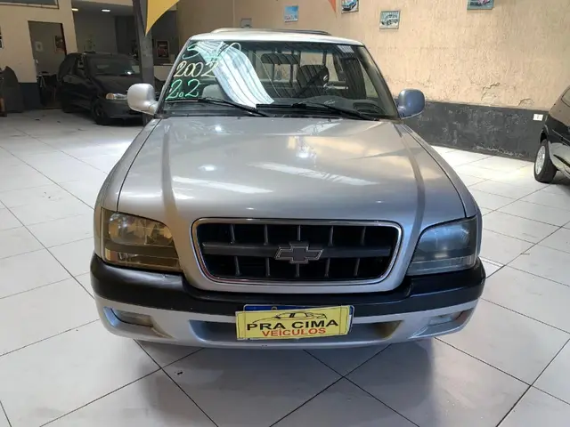 Carro Chevrolet Blazer 2001 STD 4x2 2.4 MPFi