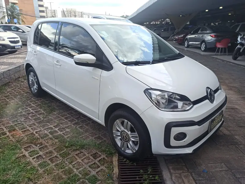 Volkswagen Up! 1.0 12v E-Flex move up!