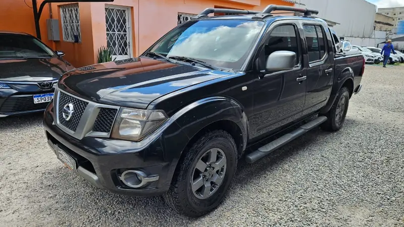 Nissan Frontier 2.5 TD CD 4x4 SV Attack (Aut)