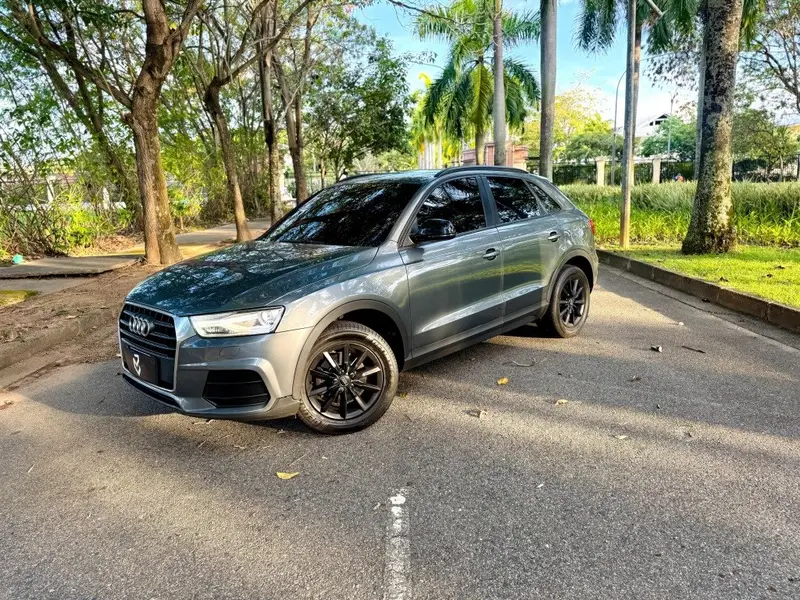 Audi Q3 1.4 TFSI Ambiente S Tronic