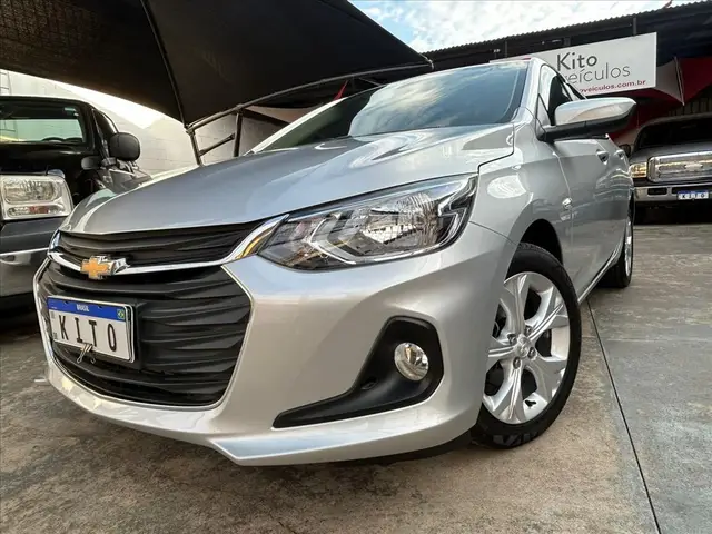 Carro Chevrolet Onix Plus 2023 LTZ 1.0 Turbo (Aut.)