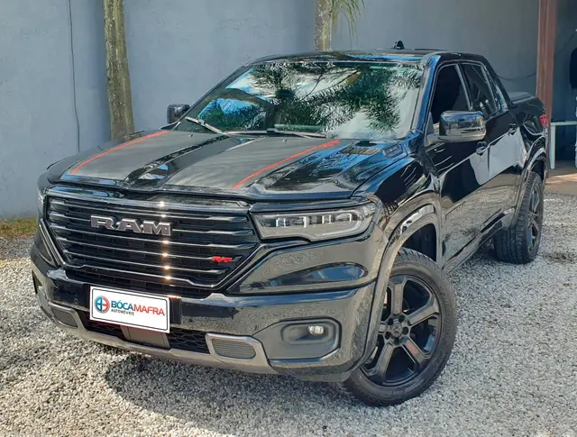Carro RAM Rampage 2024 R/T 2.0 Turbo