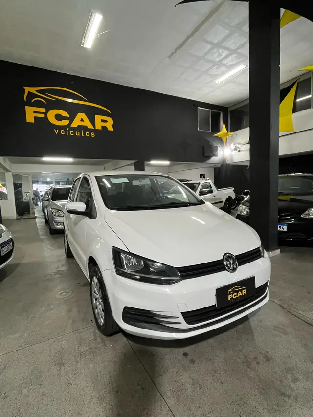 Carro Volkswagen Fox 2016 1.0 MPI Trendline (Flex)