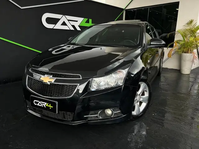 Carro Chevrolet Cruze 2014 HB Sport LTZ 1.8 16V FlexP. 5p Mec
