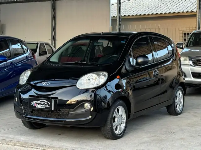 Carro CAOA Chery QQ 2015 1.0 12V Act