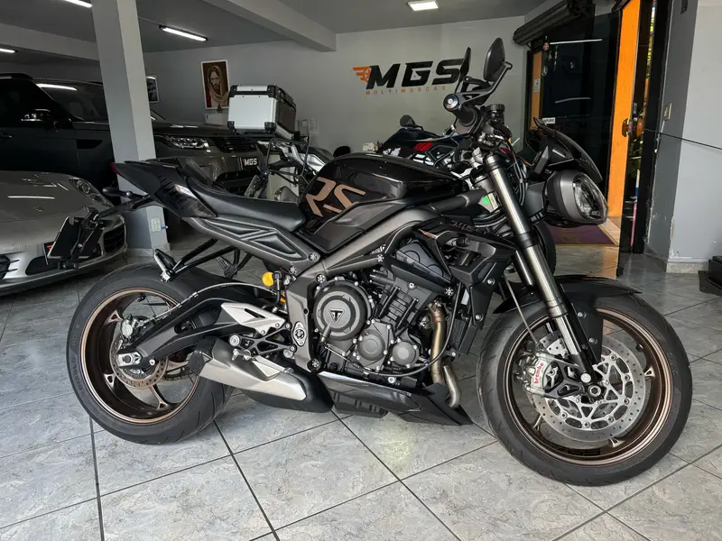 Triumph Street Triple 765 RS