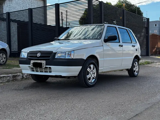 Carro Fiat Uno Mille 2013 Fire Economy 1.0 (Flex) 4p