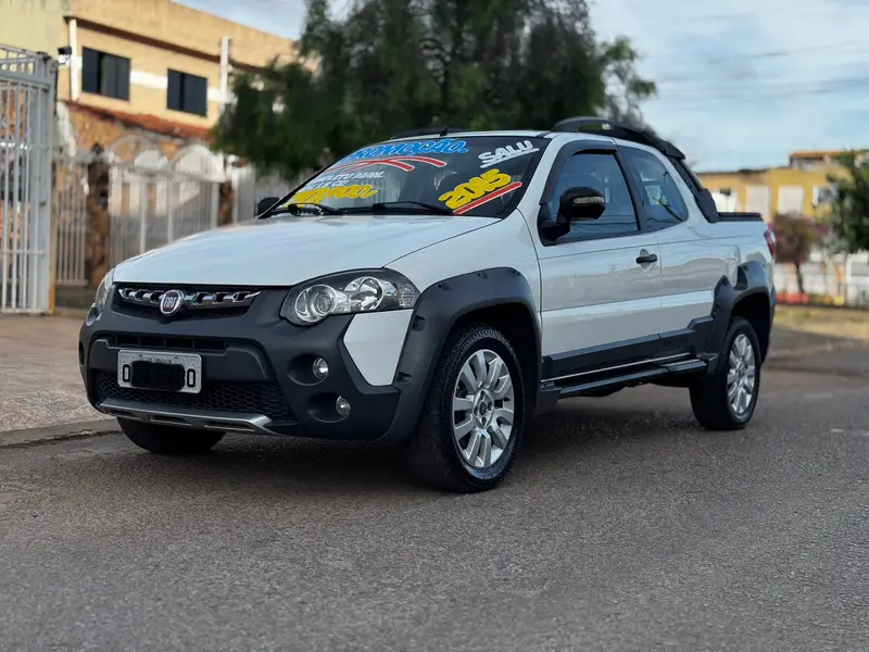 Fiat Strada Adventure 1.8 16V (Flex) (Cabine Dupla)