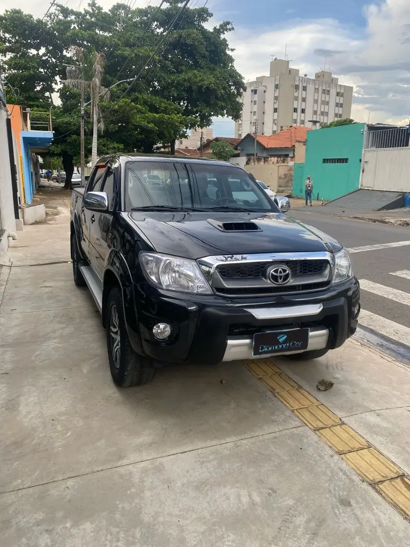 Toyota Hilux SRV 4X4 3.0 (cab dupla) (aut)