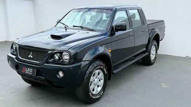 Carro Mitsubishi L200 Triton Outdoor 2010 L 200 Outdoor GLS 4x4 2.5 (cab. dupla)