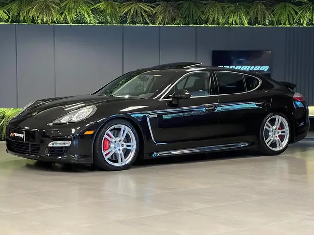 Carro Porsche Panamera 2010 4.8 Turbo 4WD