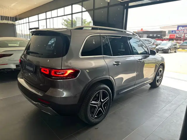 Carro Mercedes-Benz GLB 200 2022 Progressive 1.3 Turbo (Aut)