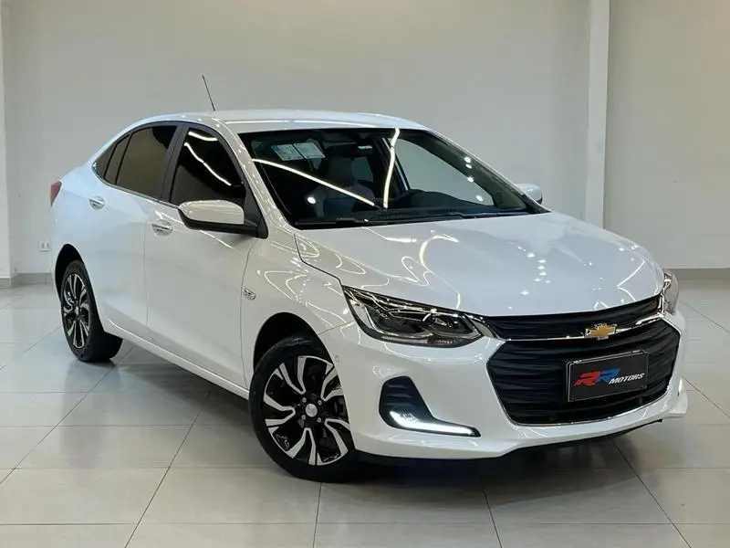 Chevrolet Onix Plus LT 1.0