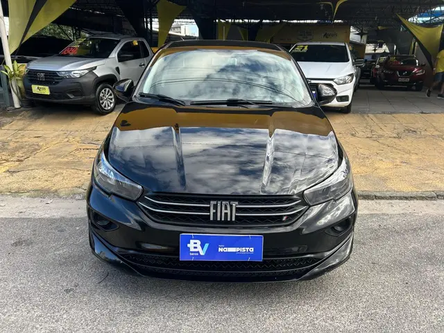 Carro Fiat Cronos 2023 Drive 1.3 (Flex) MT