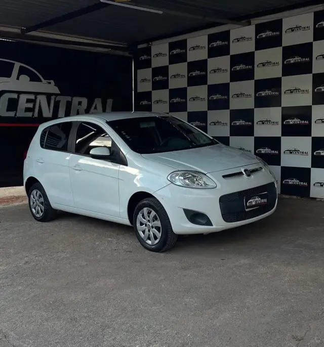Carro Fiat Palio 2015 Attractive 1.0 Evo (Flex)