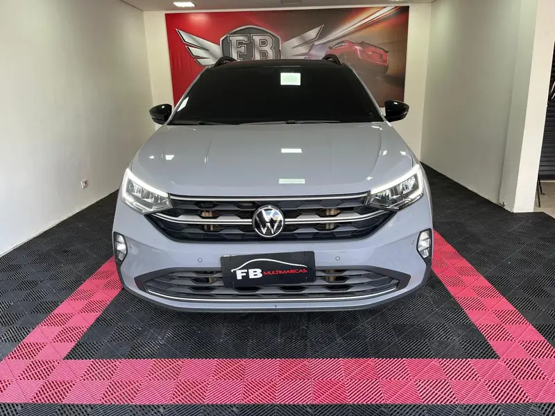 Volkswagen Nivus Highline 200 TSI