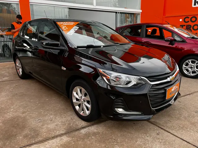 Carro Chevrolet Onix 2021 LT 1.0 II (Flex)