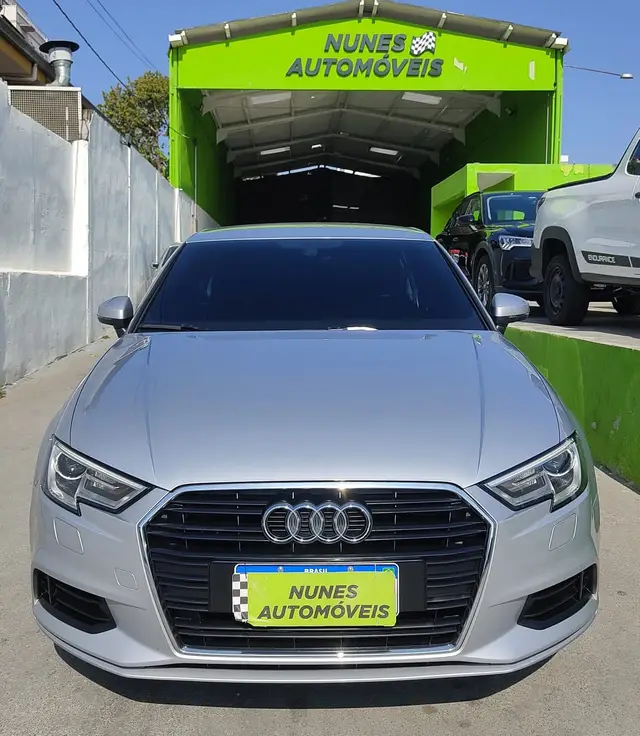 Carro Audi A3 2018 1.4 TFSI Ambiente Tiptronic (Flex)