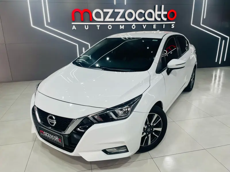 Nissan Versa Advance 1.6 (Flex) (Aut)