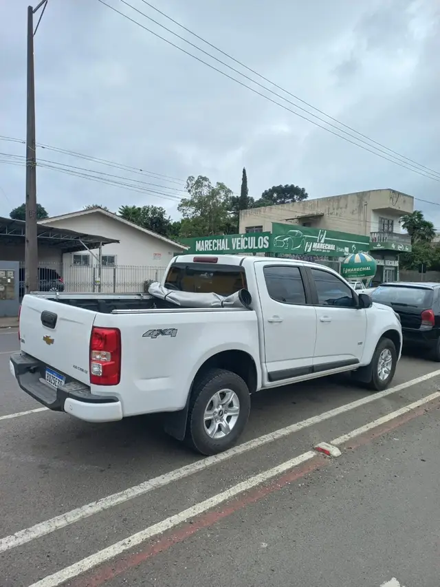 Carro Chevrolet S10 Cabine Dupla 2020 S10 2.8 CTDI LT 4WD (Cabine Dupla)