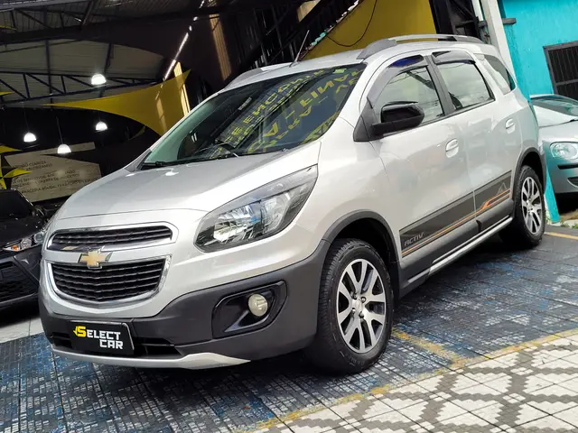 Carro Chevrolet Spin 2016 Activ 1.8 (Flex) (Aut)