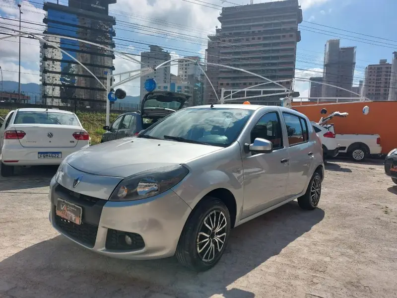 Renault Sandero Expression 1.0 16V (flex)