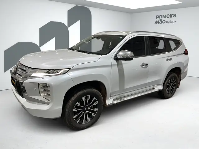 Carro Mitsubishi Pajero Sport 2022 2.4 DI-D HPE-S (Aut) 4x4