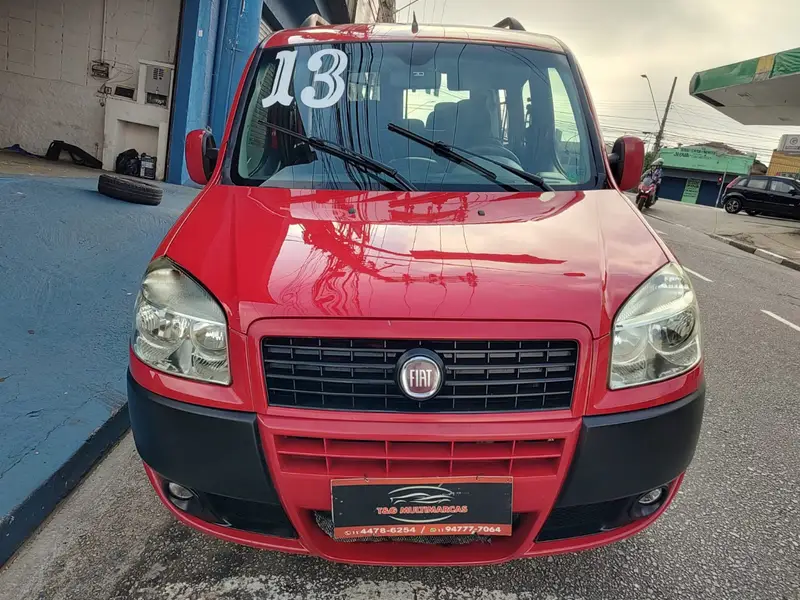 Fiat Doblò Attractive 1.4 8V (Flex)