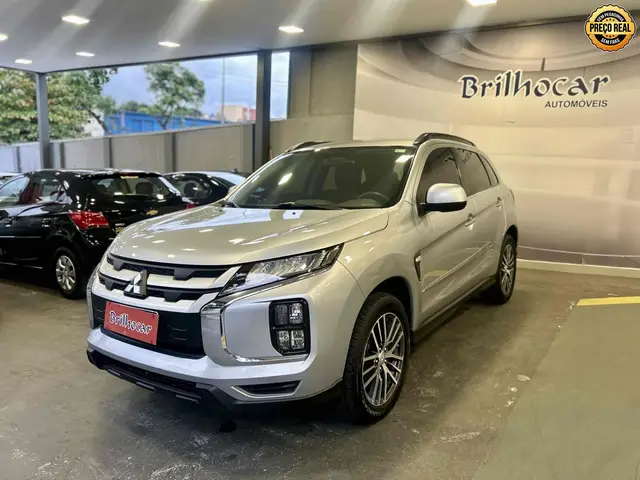 Carro Mitsubishi Outlander 2022 2.0 HPE CVT