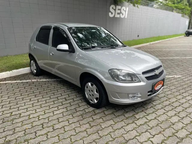 Carro Chevrolet Celta 2013 LT 1.0 (Flex)