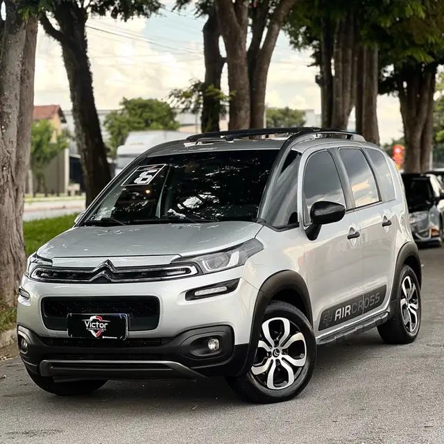 Carro Citroën Aircross 2016 Feel BVA 1.6 16V (Flex)