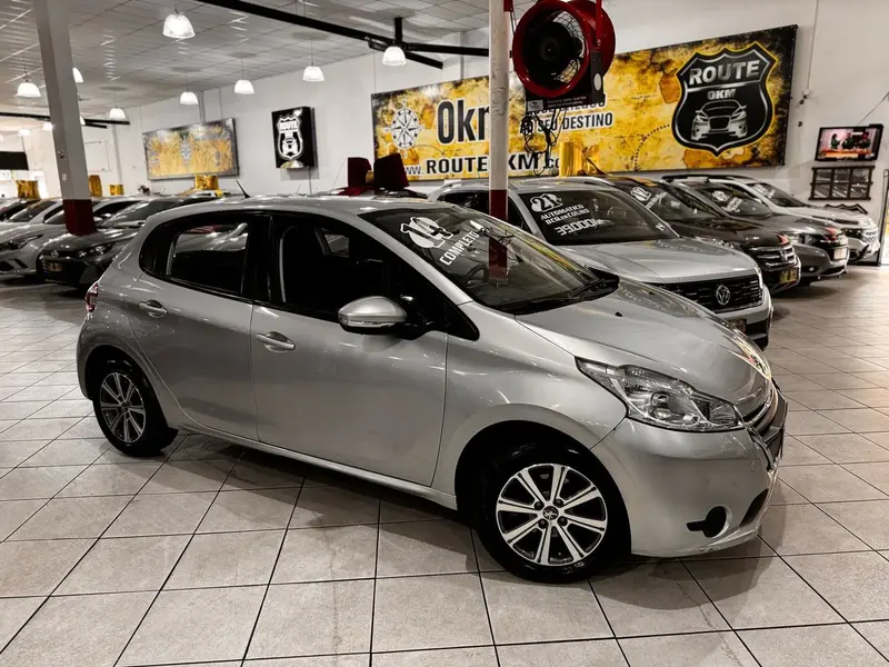 Peugeot 208 Active 1.5 8V (Flex)
