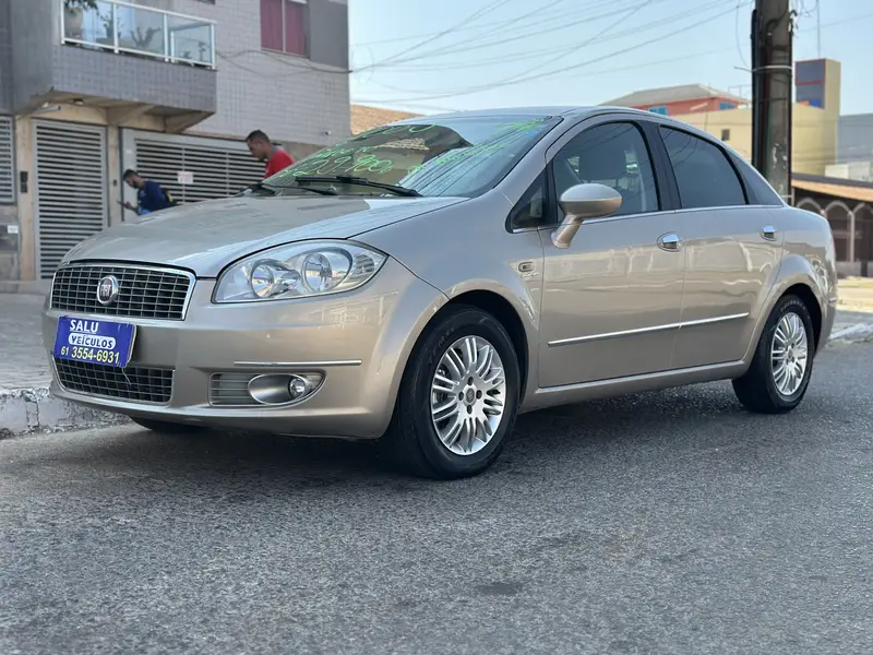 Fiat Linea 1.9 16V Dualogic (Flex)