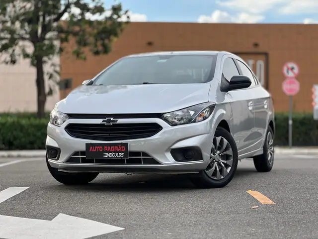 Carro Chevrolet Joy Plus 2021 Plus 1.0 8V Black Edition (Flex)