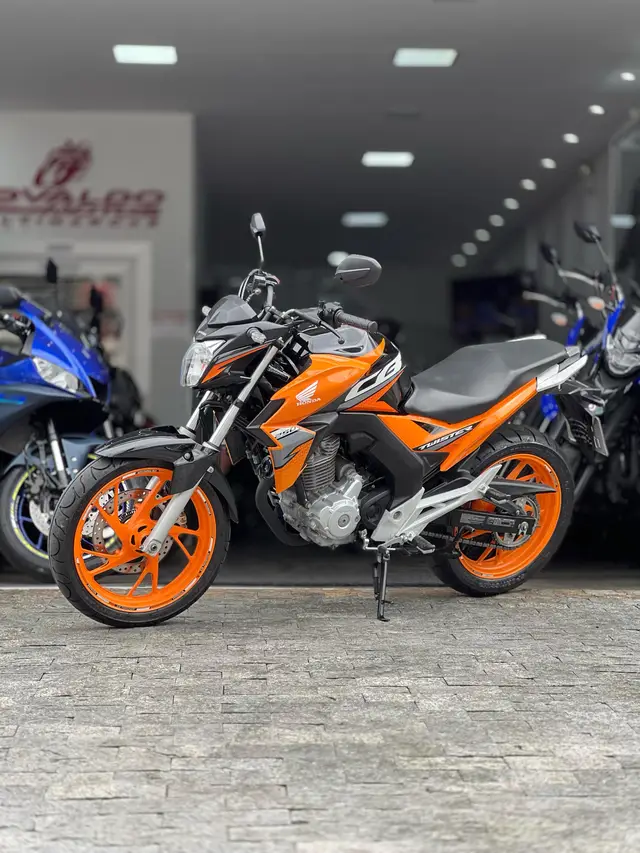 Moto Honda CB 250F Twister 2019 Standard