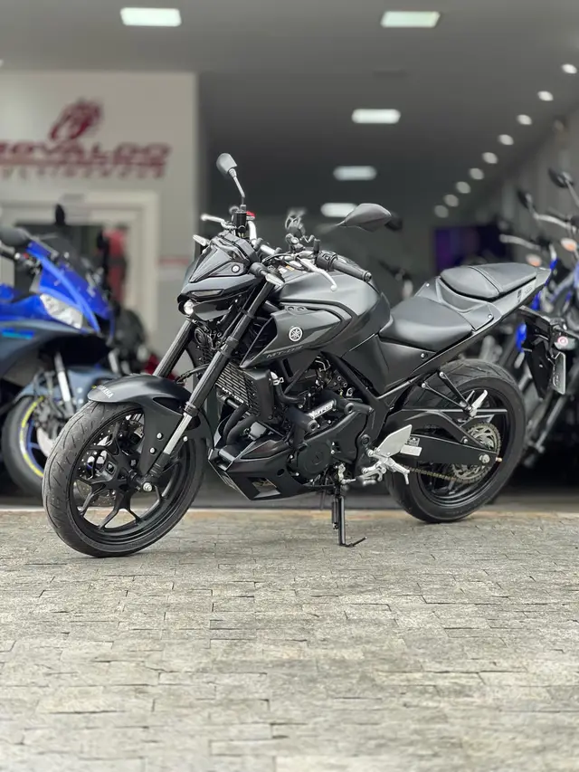 Moto Yamaha MT-03 2022 ABS